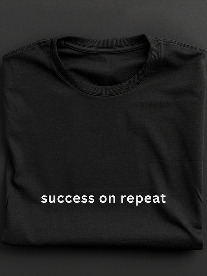 Success On Repeat: Regular Fit T-shirt - Ultra Soft